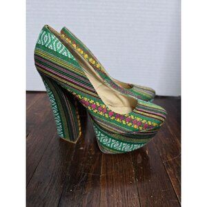 FRH Y2K 70s Style Green Fabric Chunky Pump Heels size 7